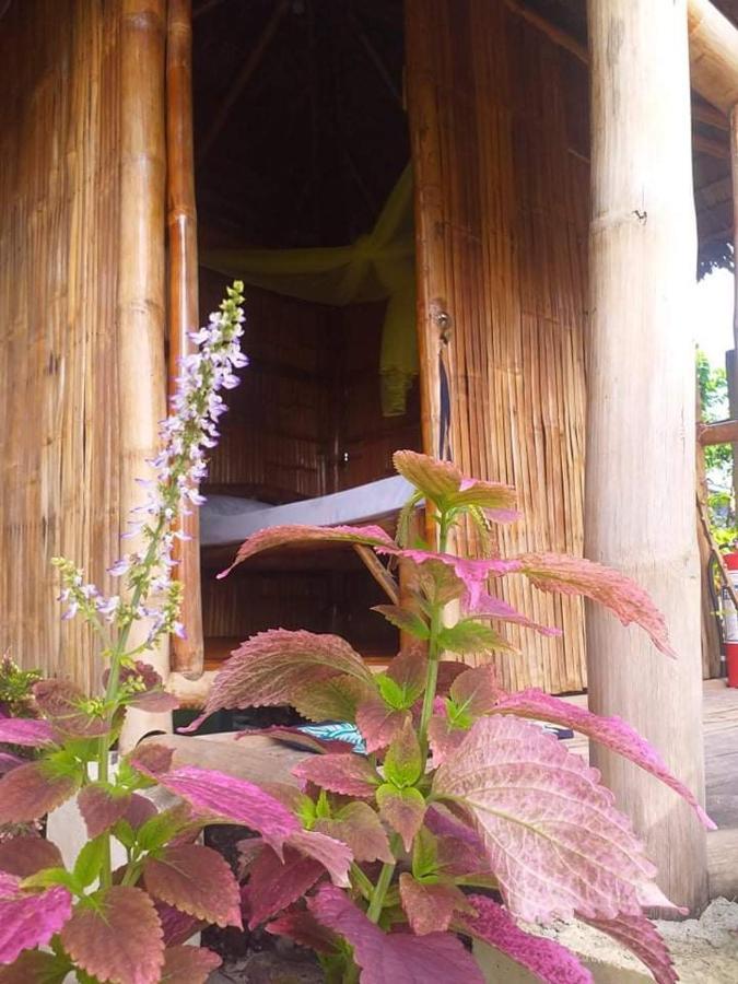 Bamboo Huts Apartment Moalboal Ngoại thất bức ảnh