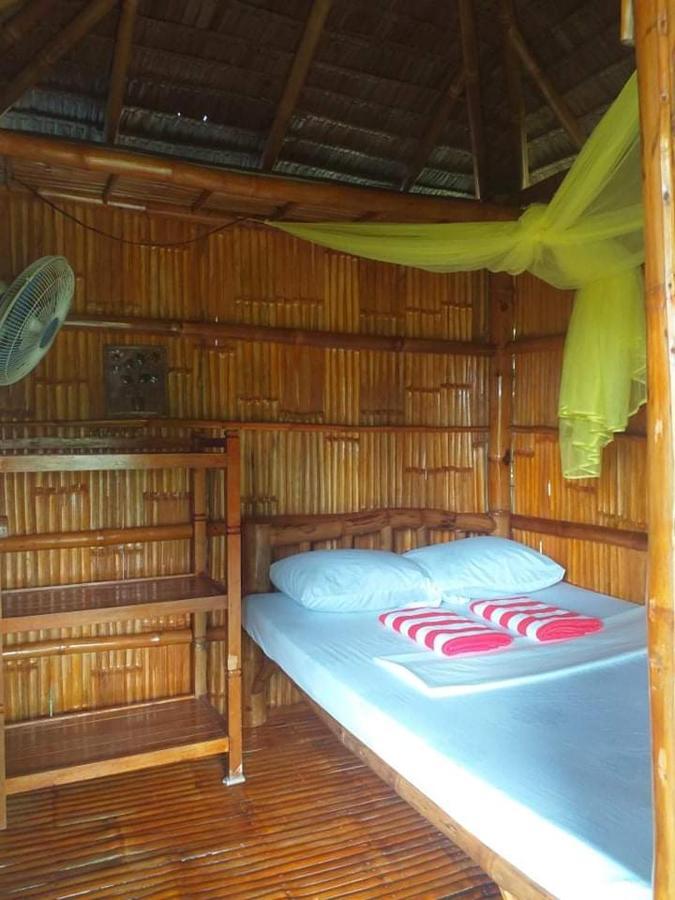 Bamboo Huts Apartment Moalboal Ngoại thất bức ảnh